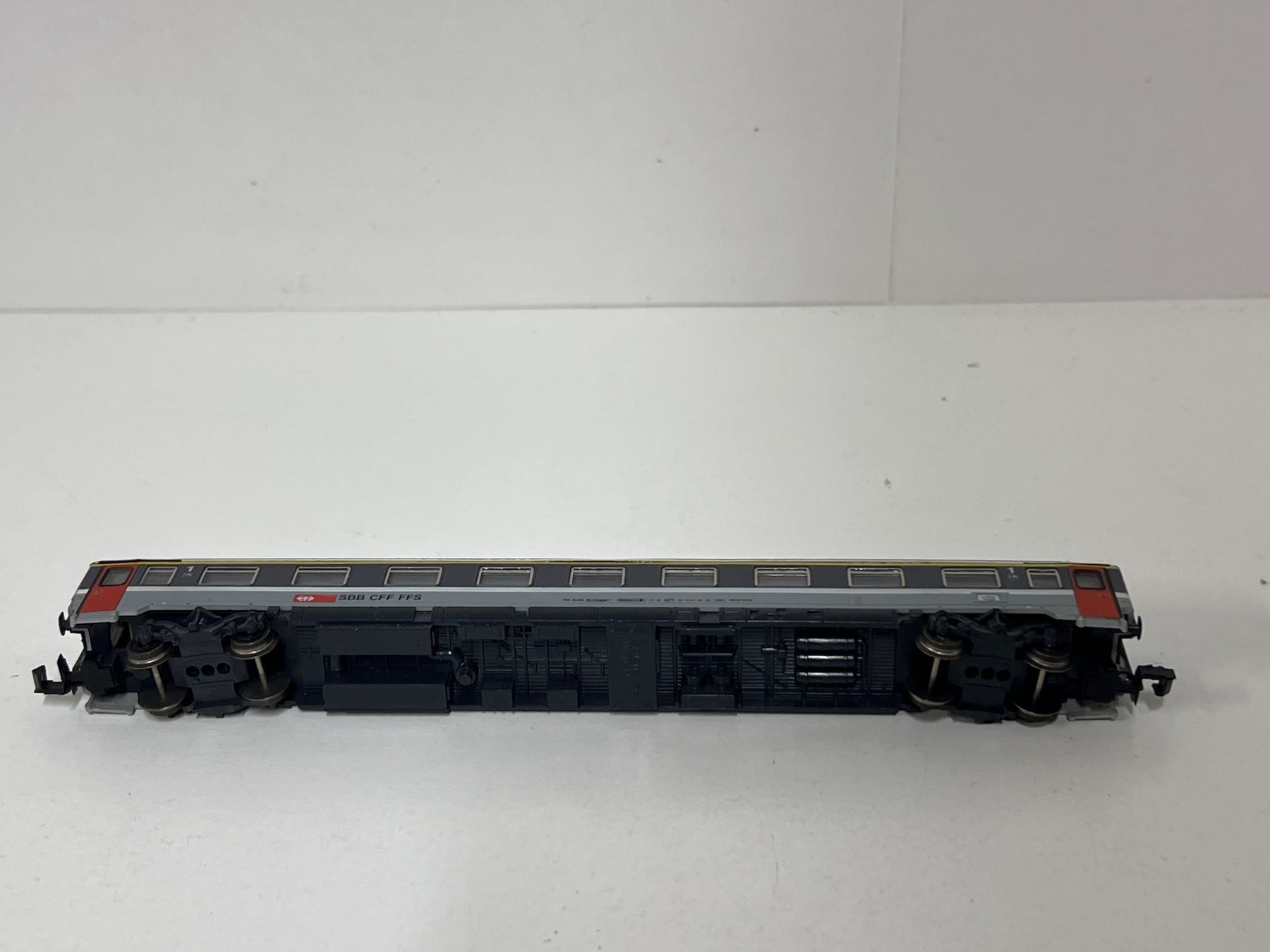 Roco Modelleisenbahnen: Roco SBB 1.Kl.   Spur N – Gebraucht aus Neuenhof von ludovicco 6