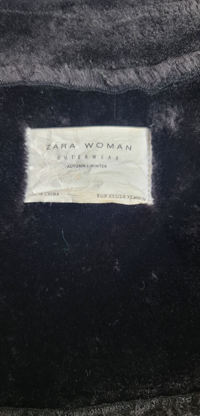 Zara Cappotti: blouson oversize taille XS noir – Usato da Genève venduto da Saleena 9