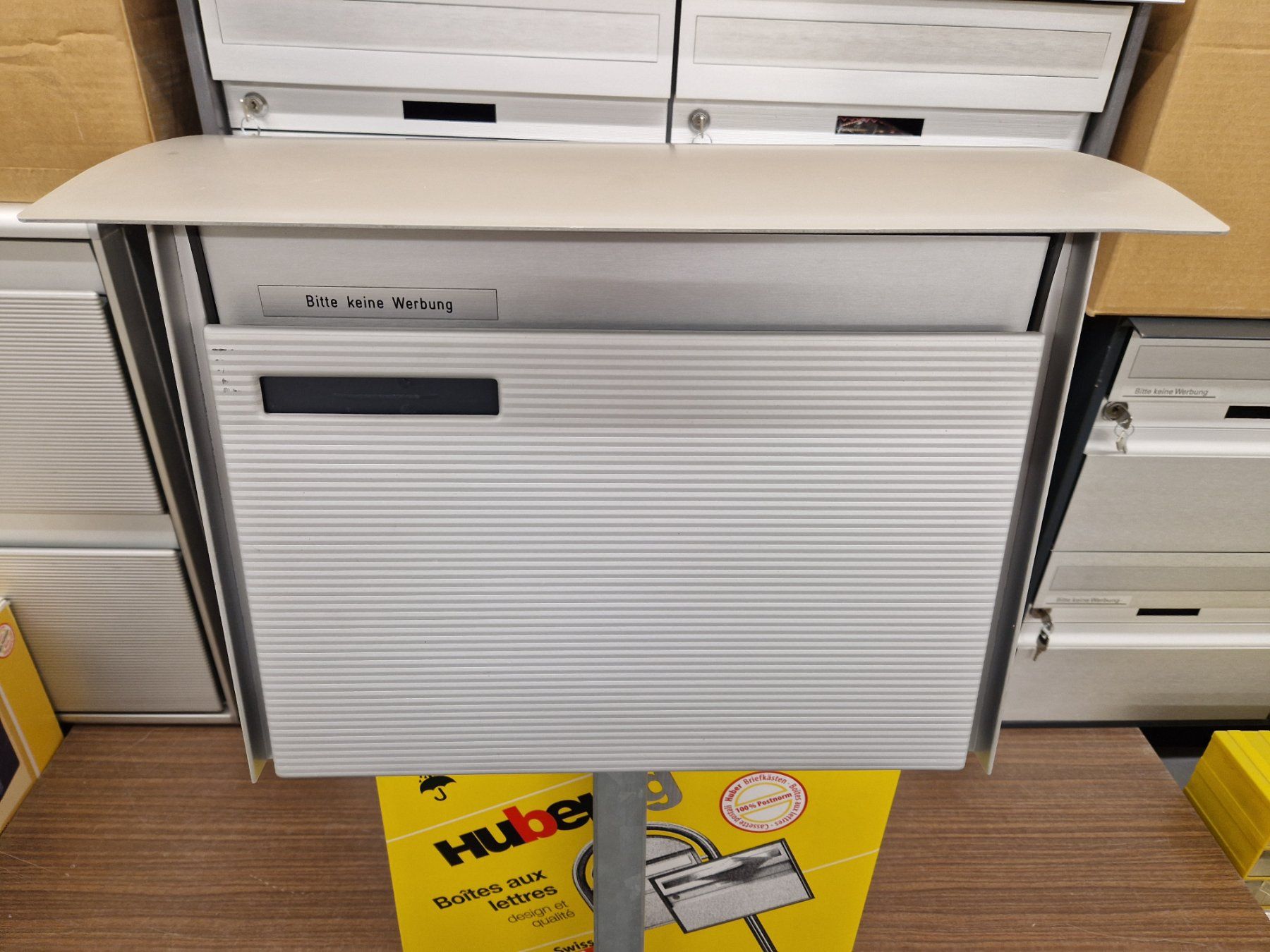 Altro per la casa: Standbriefkasten ( Schweizer AG ) – Usato da Wiler b.Utzenstorf venduto da bamaa-shop 1