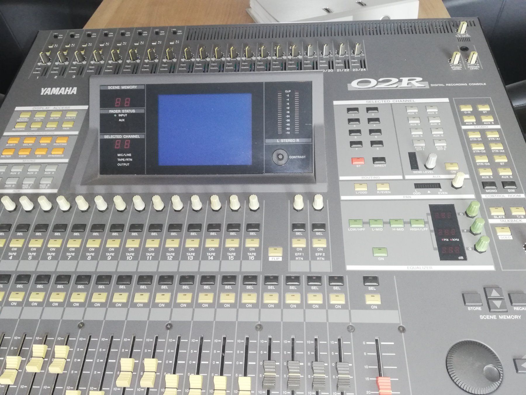 Yamaha Mischpulte: Mischpult Yamaha O2R Y2 – Gebraucht aus Eschenbach SG von Hoerbys 3