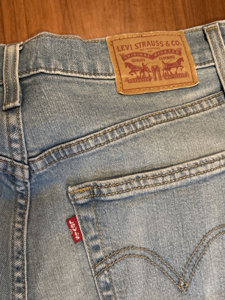 Levi's Jeans: Jeans Grösse 28 – Gebraucht aus Unterentfelden von Lavach 2