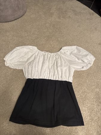 Damen Bluse weiss schwarz kurzarm mit Lochstickerei