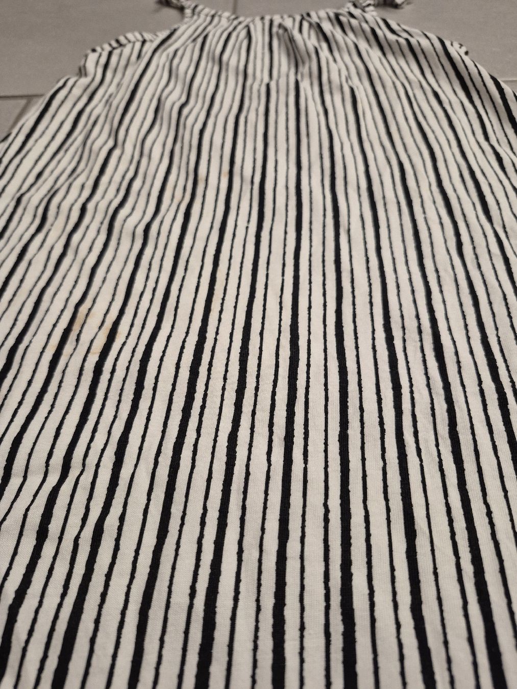 C&A Vestiti & Gonne: Kleid, Gr. 128, wie neu!!! – Usato da Ellikon an der Thur venduto da nicibaur 1