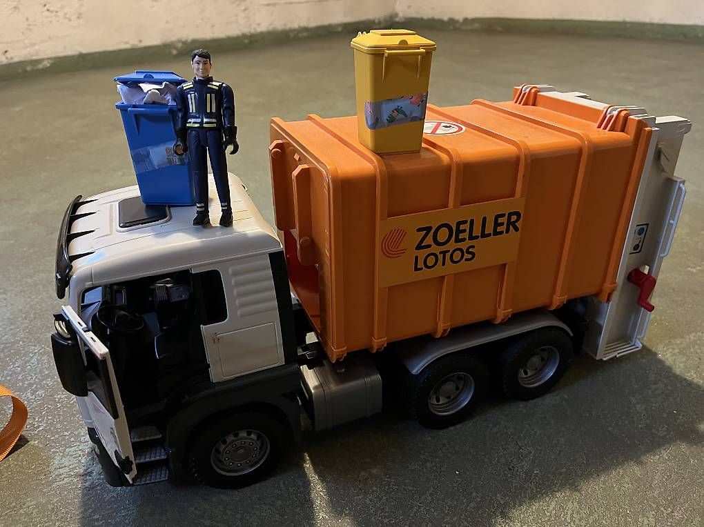 Bruder Giocattoli: Camion Bruder – Usato da Locarno venduto da igu_7ppg