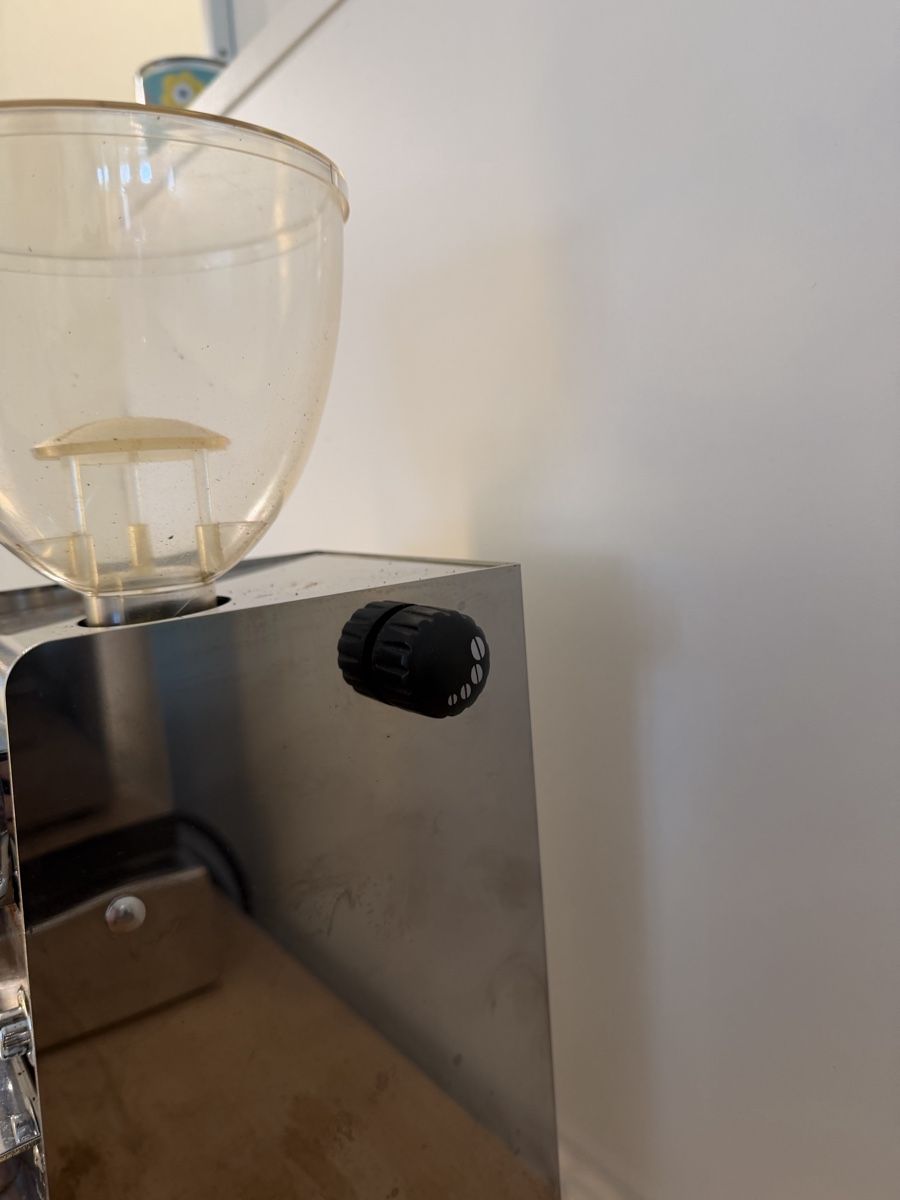 Ascaso Kaffeemaschinen & Espressomaschinen: Ascaso Kaffeemühle – Gebraucht aus Bäretswil von Jkjoni