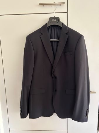 Hochwertiger Markenanzug schwarz Liu Jo Grösse 48