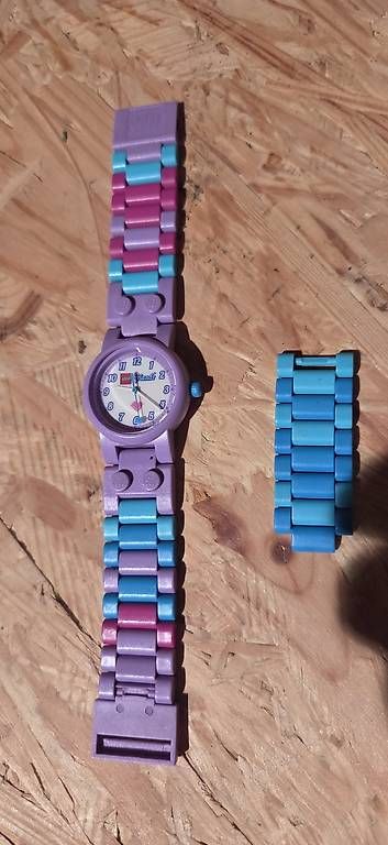Uhren: Montre lego friends  – Gebraucht aus Sergey von swixkey