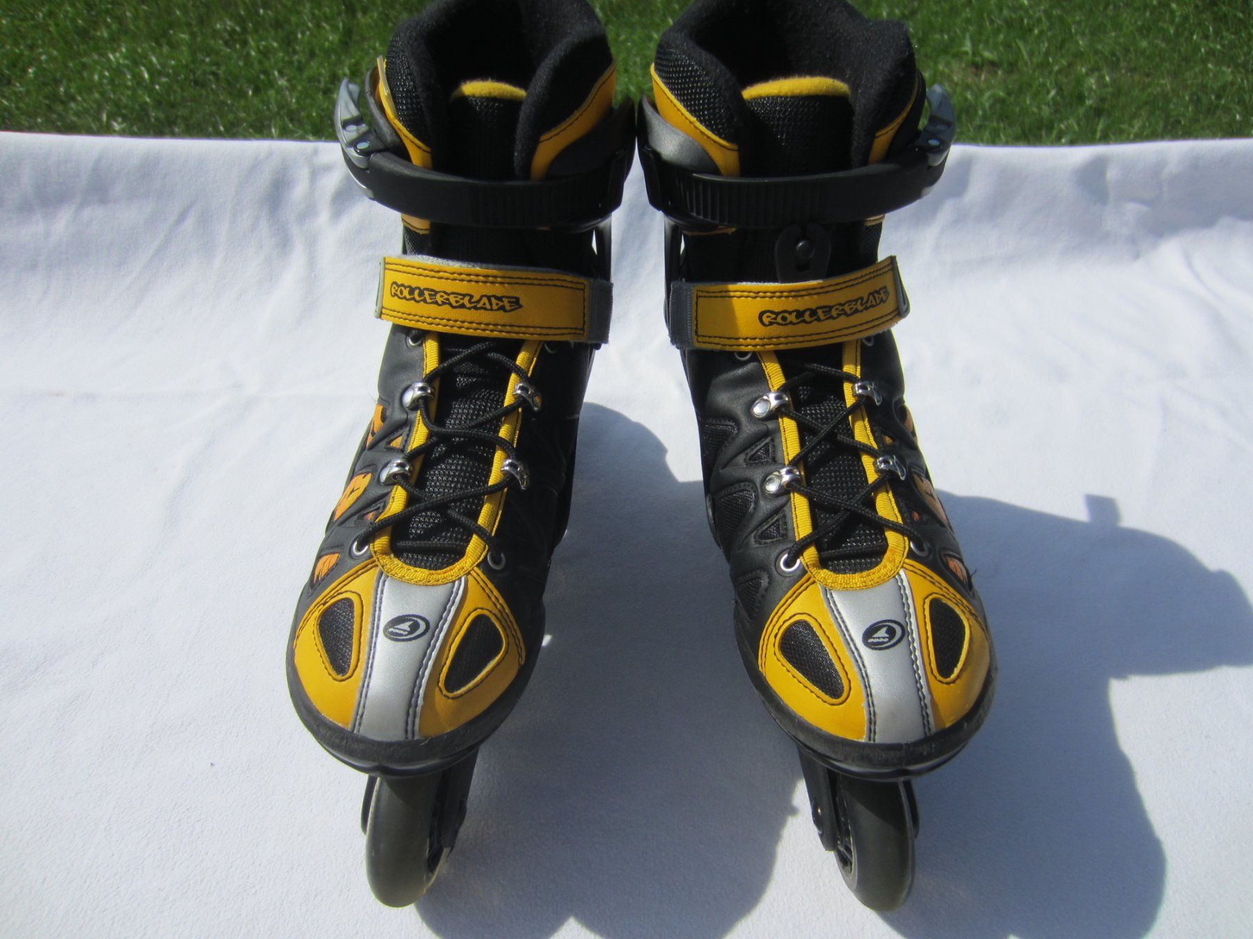 Pattini in linea & Pattini a rotelle: ROLLERBLADE Inlineskate Gr. 36-40 verstellbar – Usato da Sursee venduto da Tschiger 5