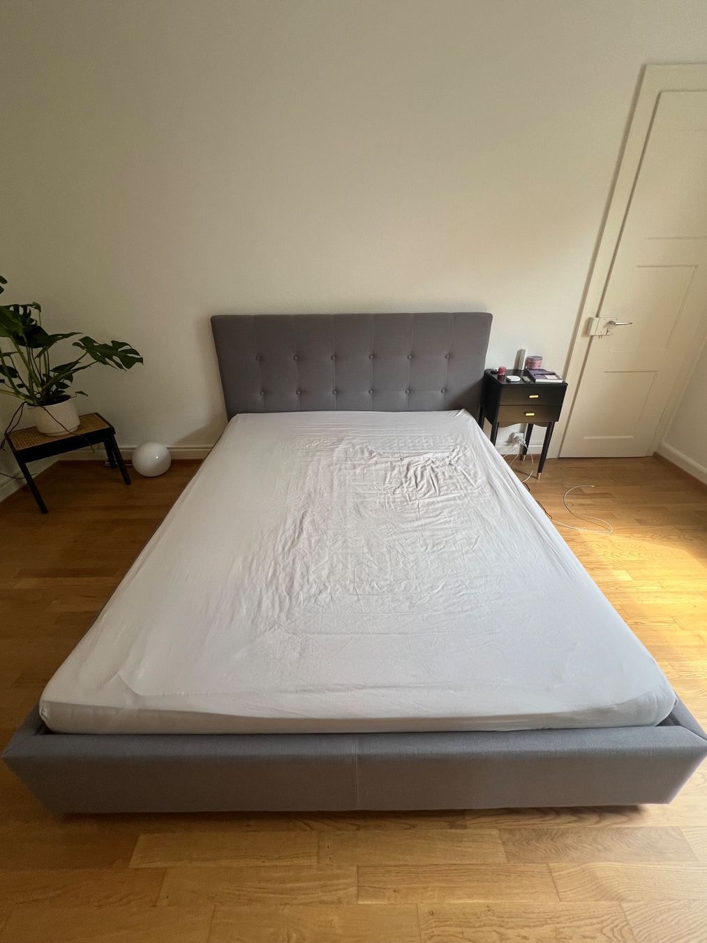 Micasa Lits: Bett Micasa 160x200 – D'occasion à Luzern par vanessa_gioia