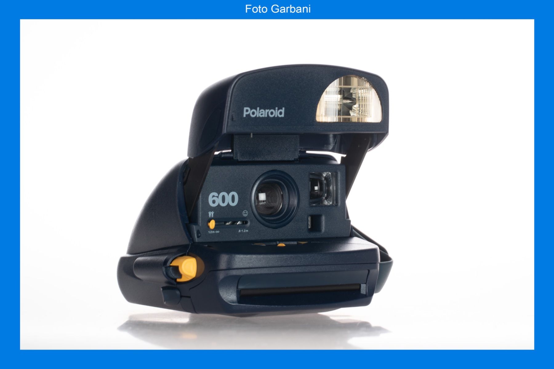 Polaroid Fotocamera: Polaroid 600 Instant Camera – Usato da Muralto venduto da FotoGarbani