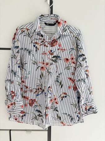 Zara Hemd. Neuwertig. Gr. XS