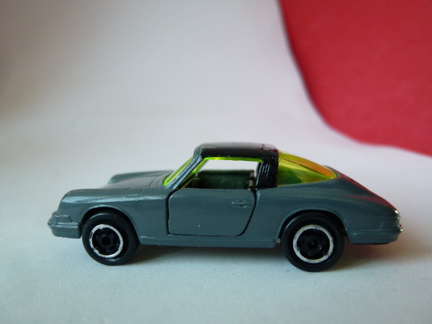 Siku Modellini d'auto: ab 8.--  Siku - Porsche Targa -übermalen ? %%%%%%%%%%%%%%%%% – Usato da Reiden venduto da Aston2 1