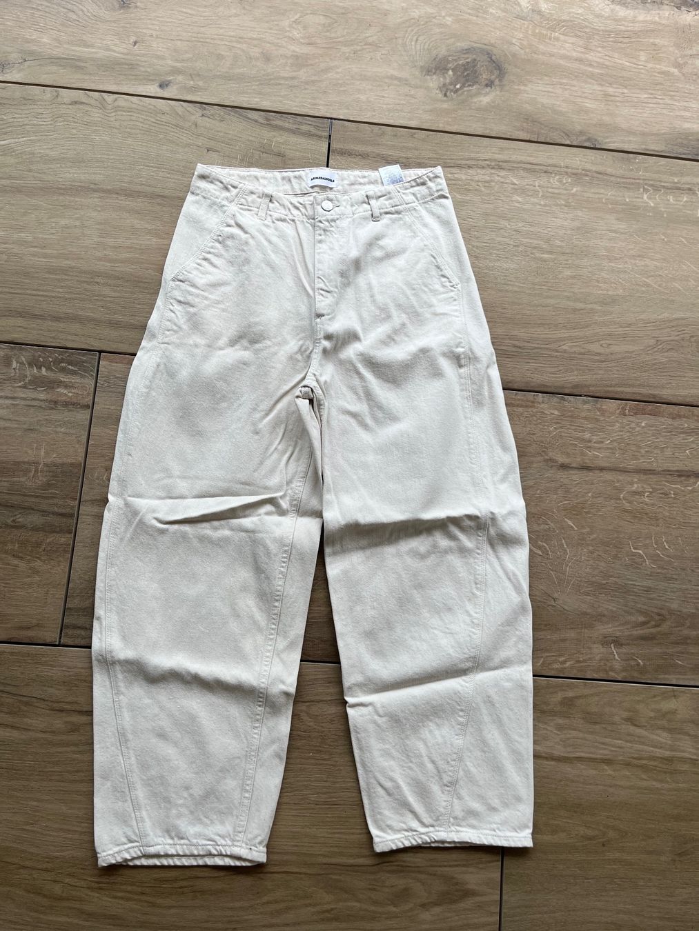 Armedangels Jeans: armed angels jeans weiss – Gebraucht aus Zuzwil SG von dieschnellemichelle