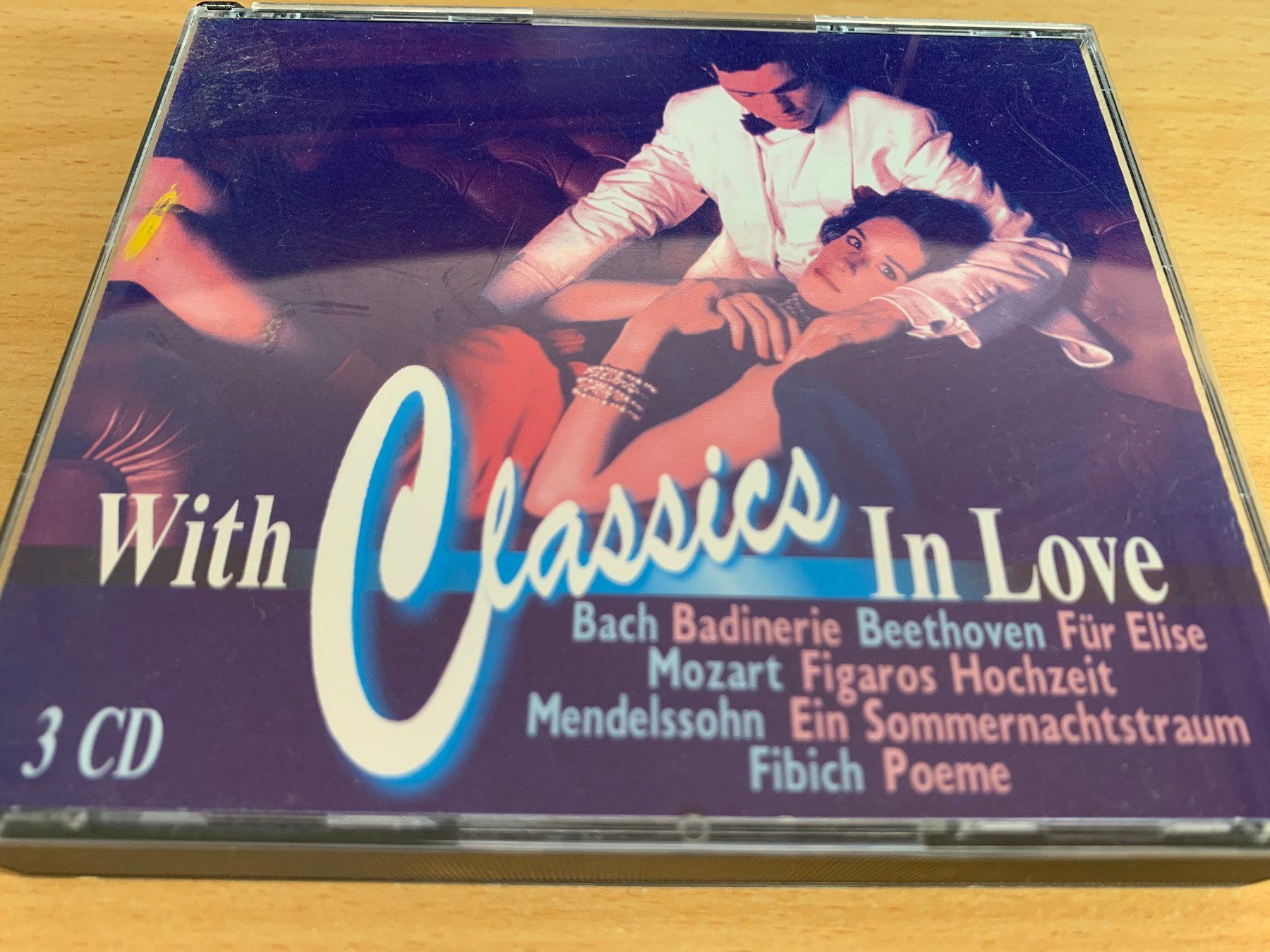 CDs: Various – With Classics In Love - 3 CD – Gebraucht aus Rikon im Tösstal von Alpenmutz