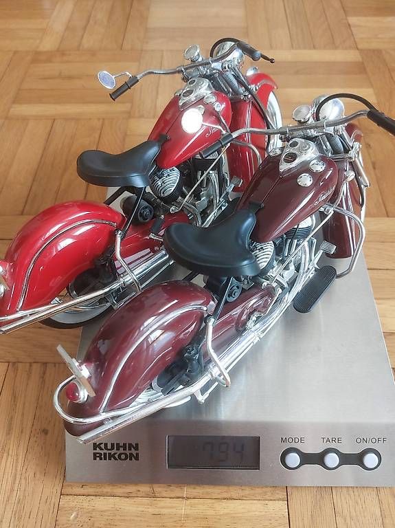 Modellbausätze & Standmodelle: Indian Motorradmodelle 2 Stk. 24cm Metall – Gebraucht aus Bremgarten AG von marcelbu62 4