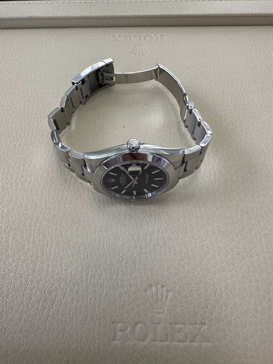 Rolex Orologi: Rolex Datejust 126300 41mm – Usato da Winterthur venduto da senn-ismaili 5