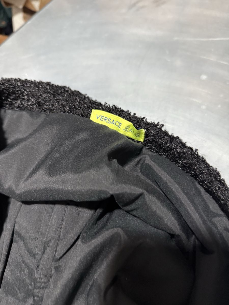 Top: Versace oberteil – Usato da visp venduto da Kmemo1 3