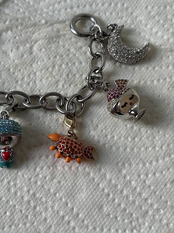 Swarovski Bracciali & Braccialetti: SWAROVSKI ARMBAND MIT 6 ANHÄNGERN – Usato da Adlikon b.Regensdorf venduto da Crystaldragon09 2