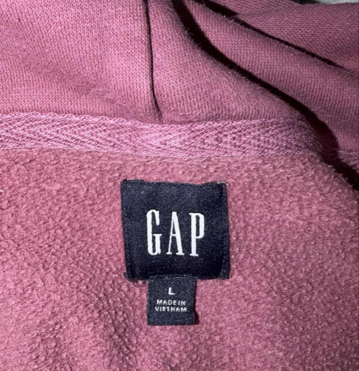 Gap Vestes: GAP BURGUNDY HOODIE – D'occasion à Genève par yav_9r9f 2