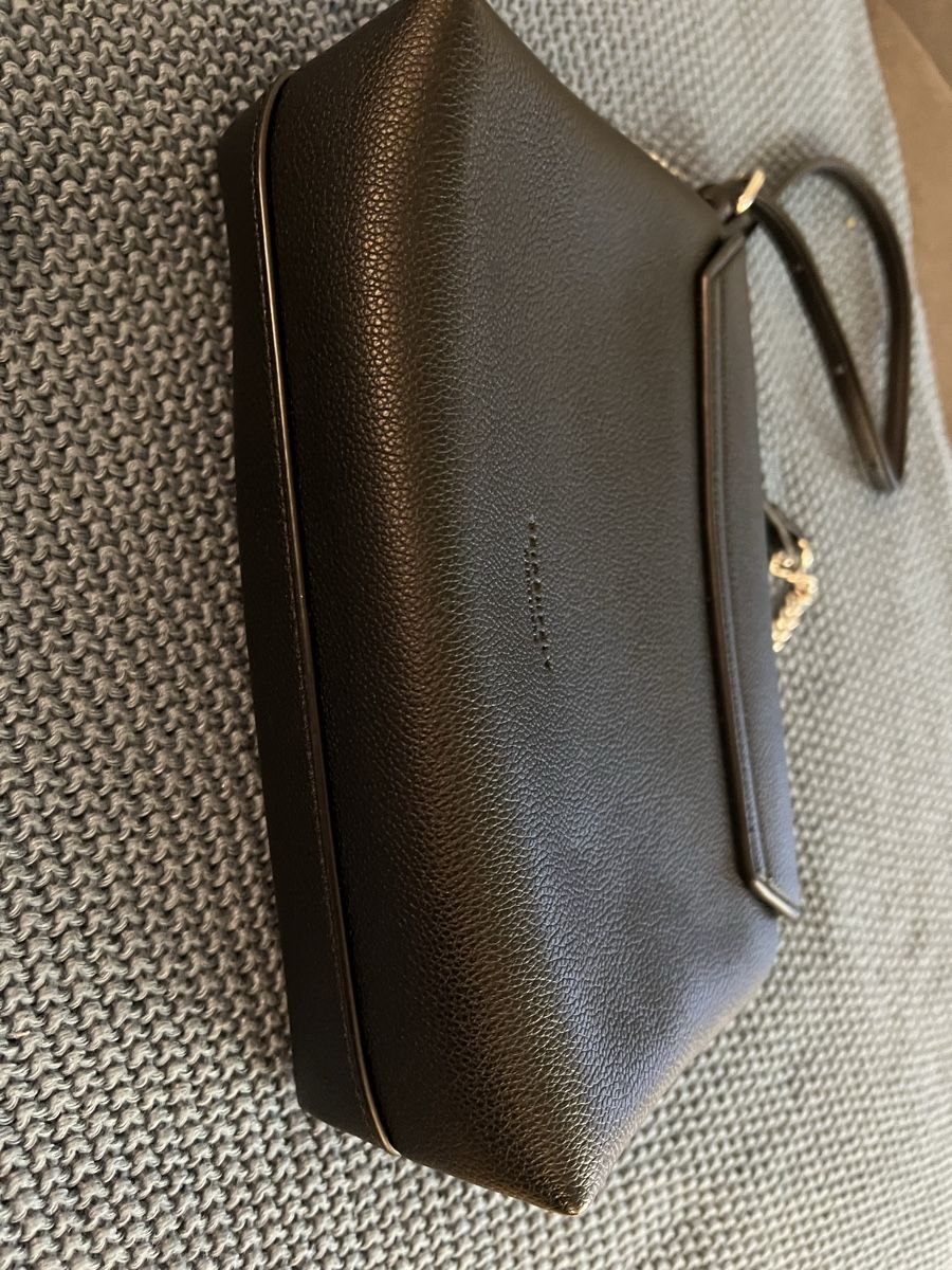 Borse da donna: Handtasche schwarz mit silber – Usato da Zürich venduto da cosi17 2