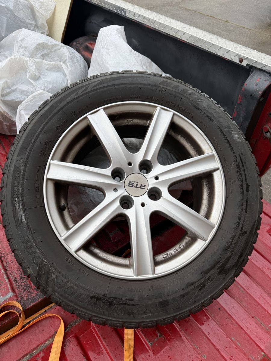 Peugeot Cerchioni: Felgen inkl Pneu – Usato da Fraubrunnen venduto da Jdmcars99