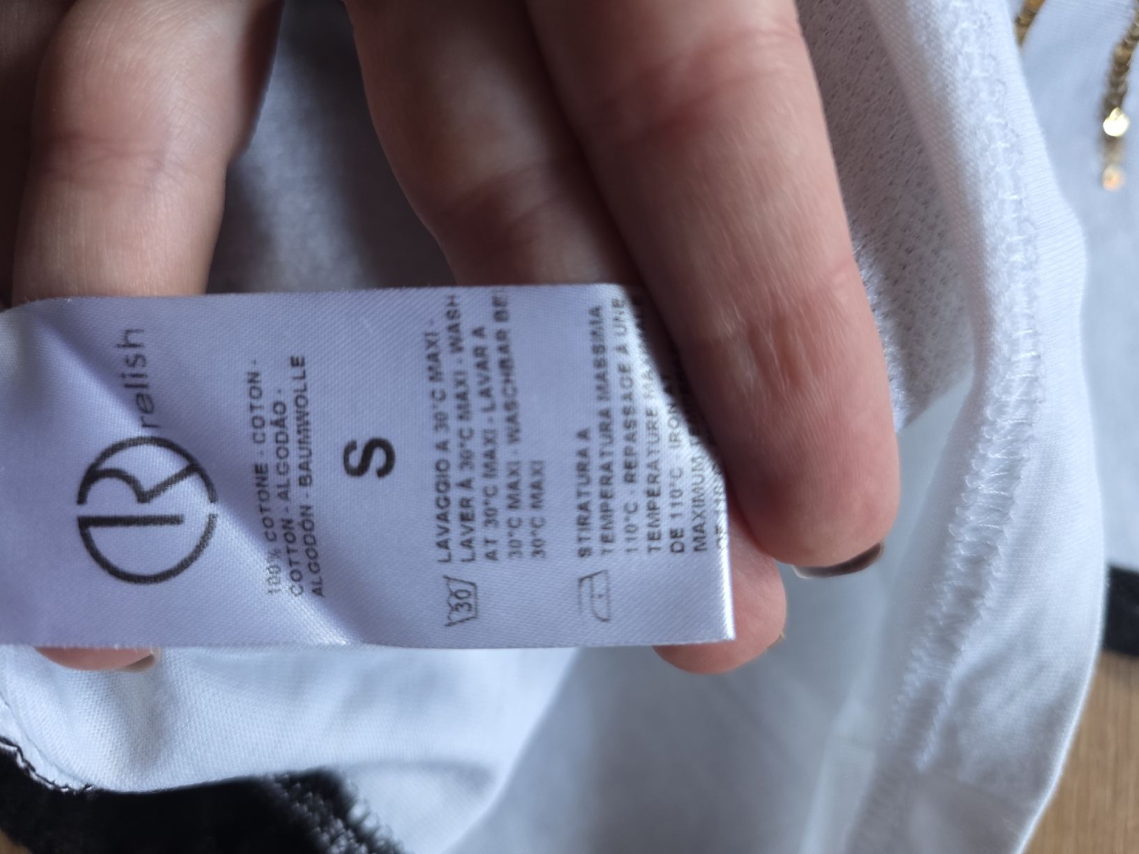 T-shirt: T-shirt elegante taille S – Nuovo (secondo la descrizione) da Crans-Montana venduto da eli_57z8 2