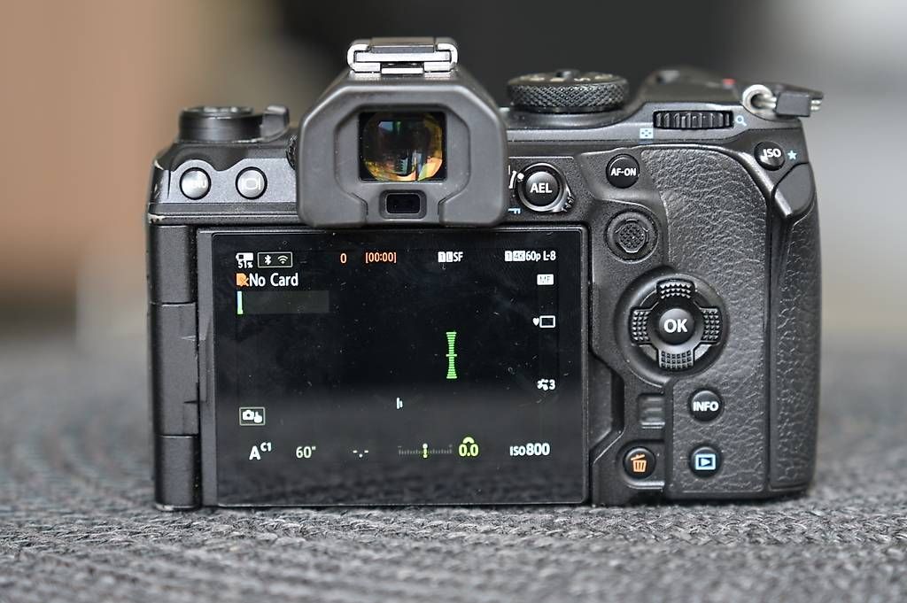 Olympus Fotocamera: Olympus / OM System OM-1 Systemkamera – Usato da Dübendorf venduto da seadart