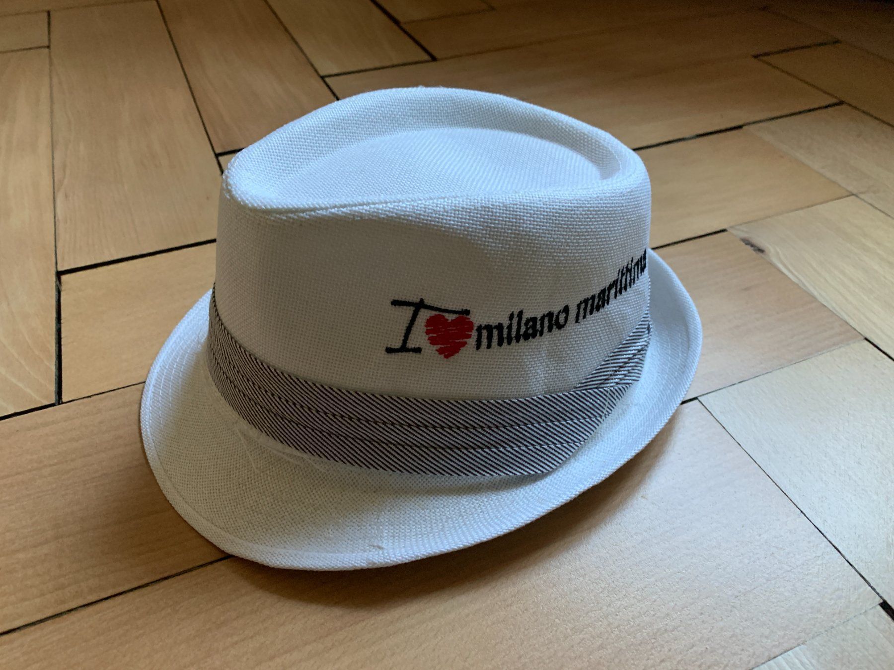 Copricapi, berretti & cappellini: Hut weiss Milano Marittima – Usato da Zürich venduto da Diazaio