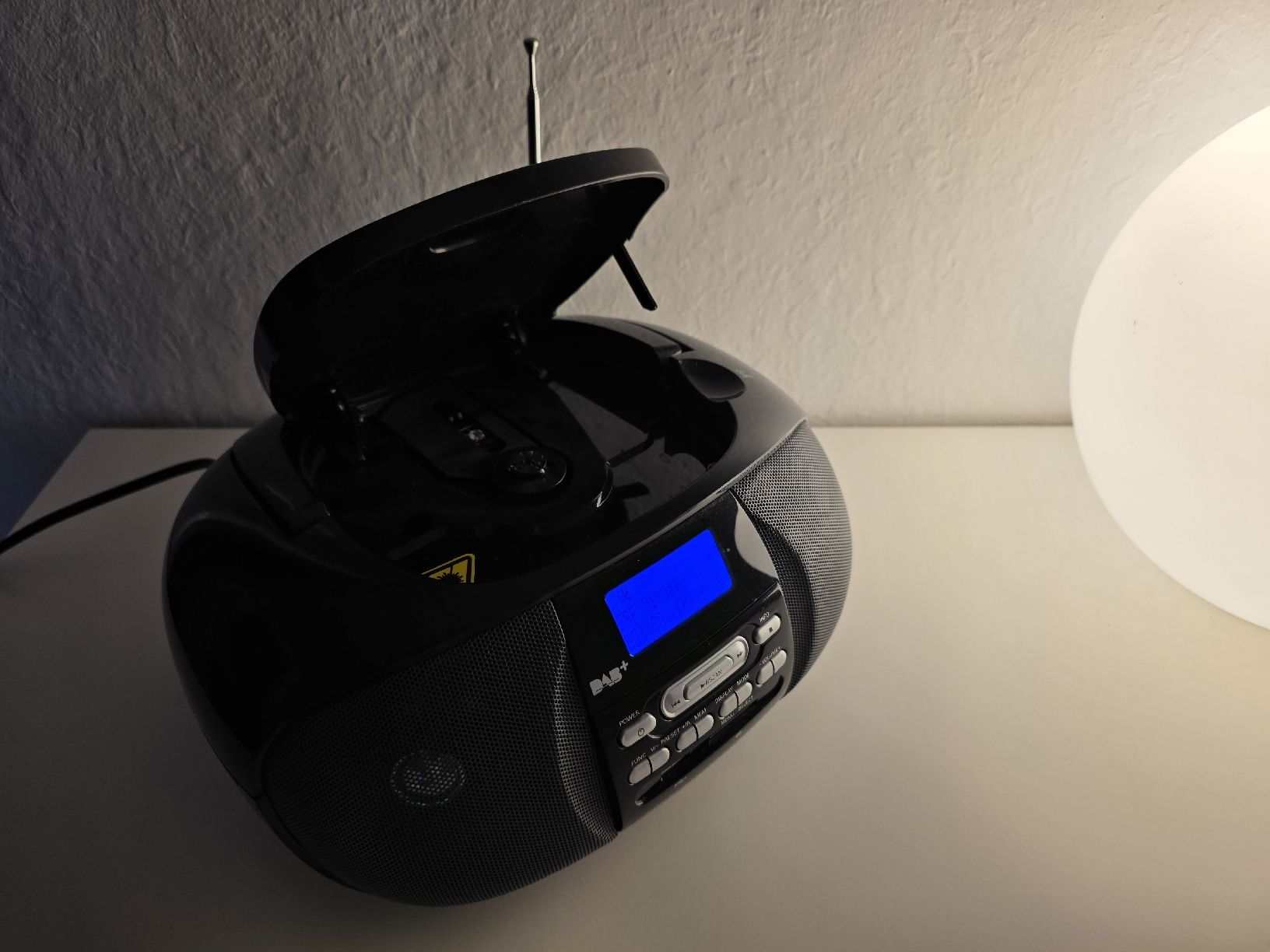 Sistemi audio & multimediali: DB CD-Player DAB+ Radio – Usato da Bern venduto da Enya1 4
