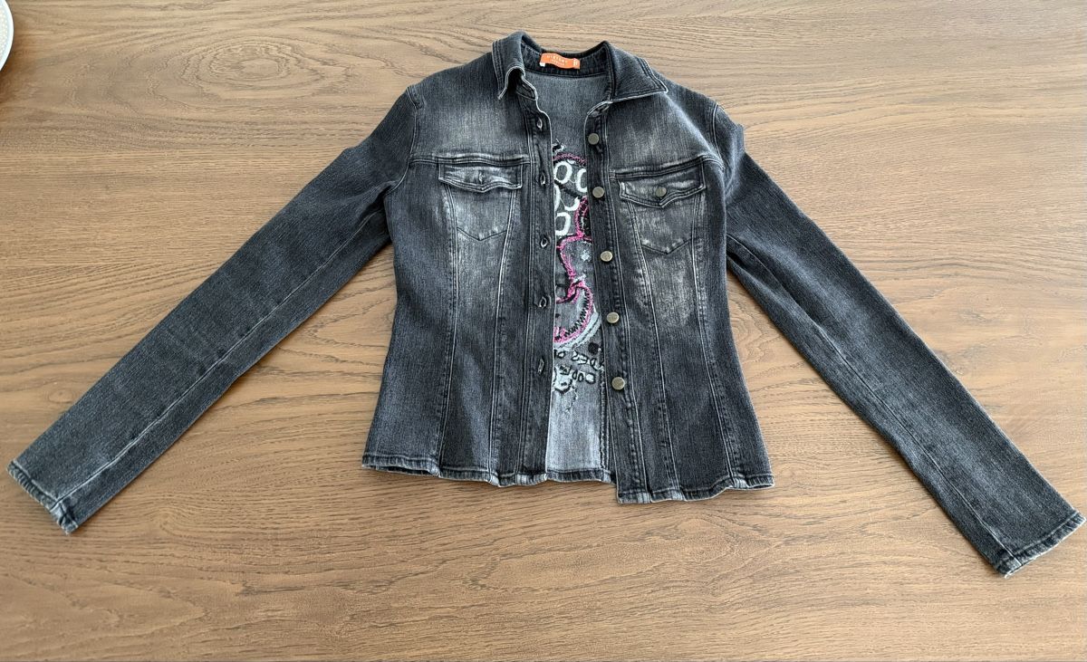 Iceberg Giacche: Iceberg Snoopy Jacke  – Usato da Davesco-Soragno venduto da tin_6xjv 1