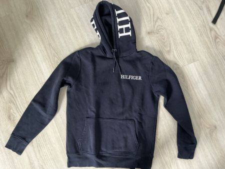 Sweat à capuche Tommy Hilfiger noir, état d'occasion