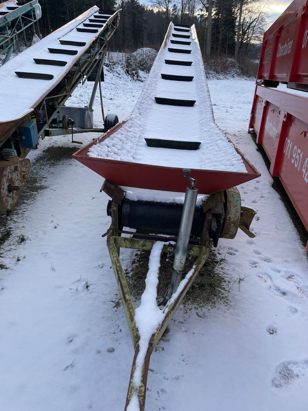 Macchine per carico, silaggio e trasporto: Förderband – Usato da Oberbüren venduto da kai_dhc6 1