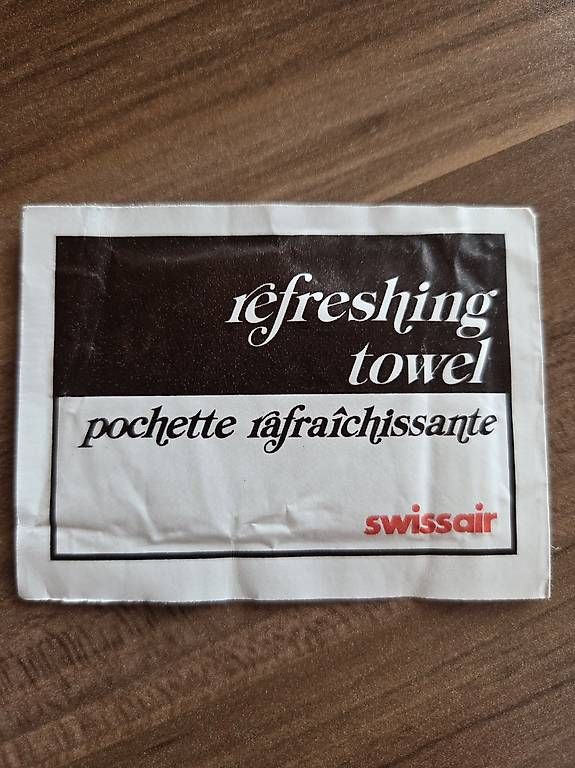 Swissair Altro in  Abbigliamento & Accessori: Swissair Erfischungstuch – Usato da Rafz venduto da Benny912