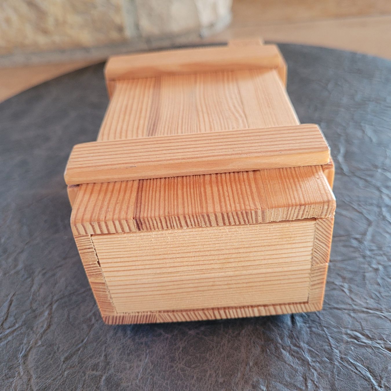 Truhen: Holzschatulle 14.7x7.8 cm – Gebraucht aus Hondrich von Ebro01 1