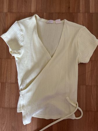 Levi's Wickeloberteil, Gr. XXS, hellgelb, neuwertig!