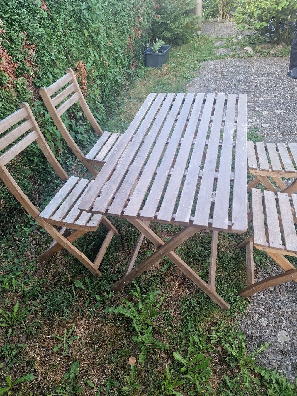 Set de table et chaises: Wooden Folding Table and Chairs Set Used – D'occasion à Ebikon par jag_bmt9 2
