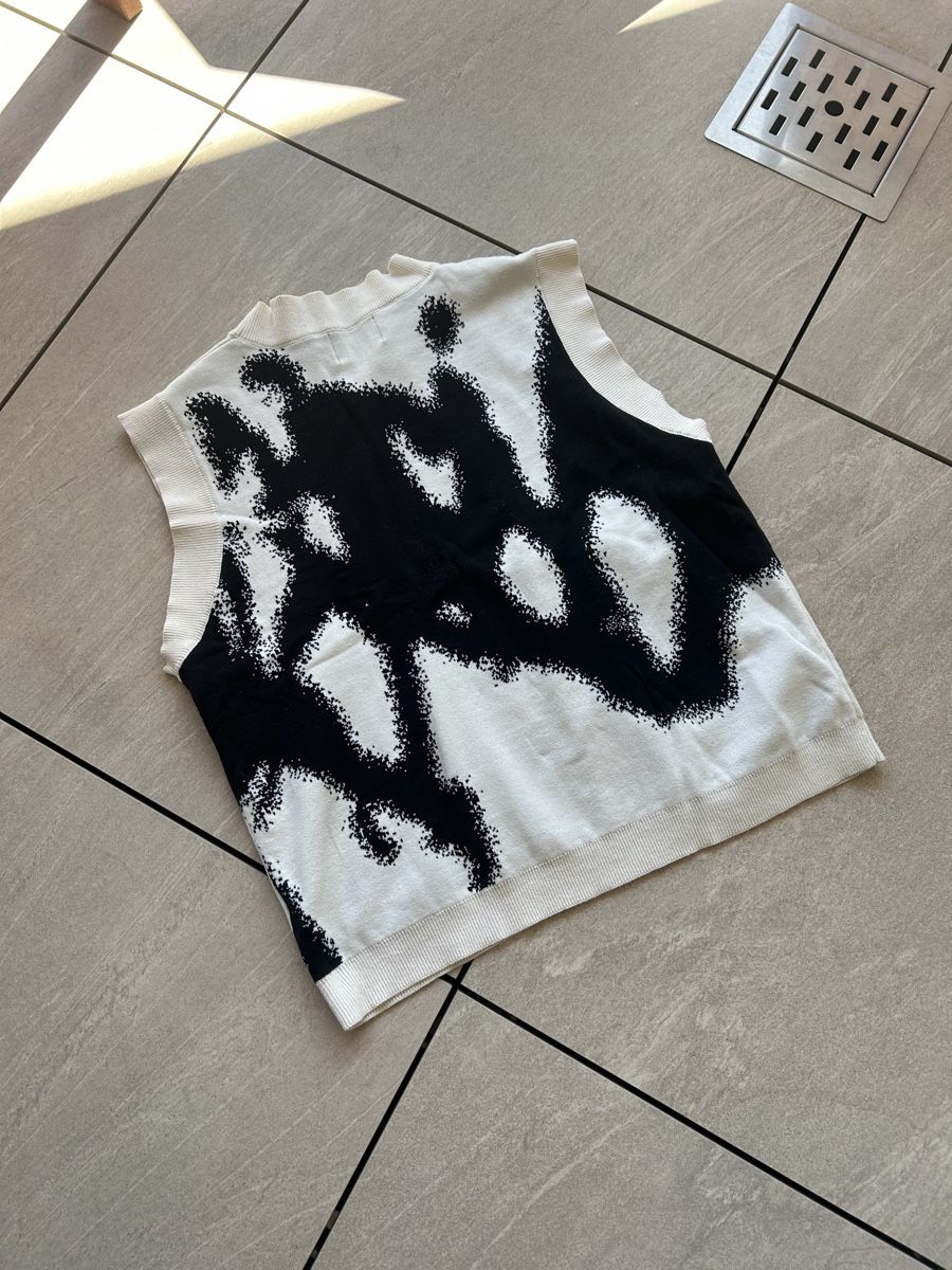 Maglioni & Felpe: Closnea vest – Usato da Winterthur venduto da Werischjenny 2