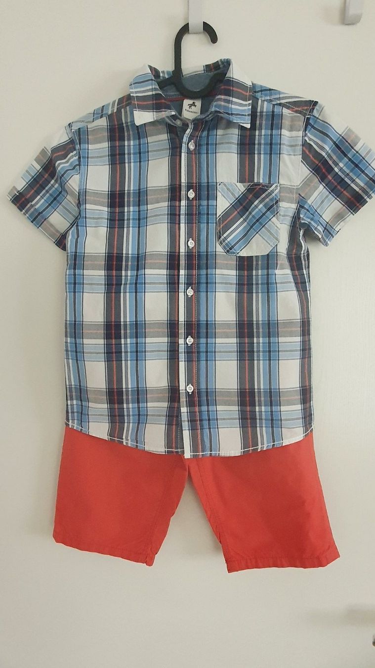 Lotti & Set di vestiti: Kurzarm Hemd + Shorts, Gr.134 – Usato da Volketswil venduto da Dokinka 4