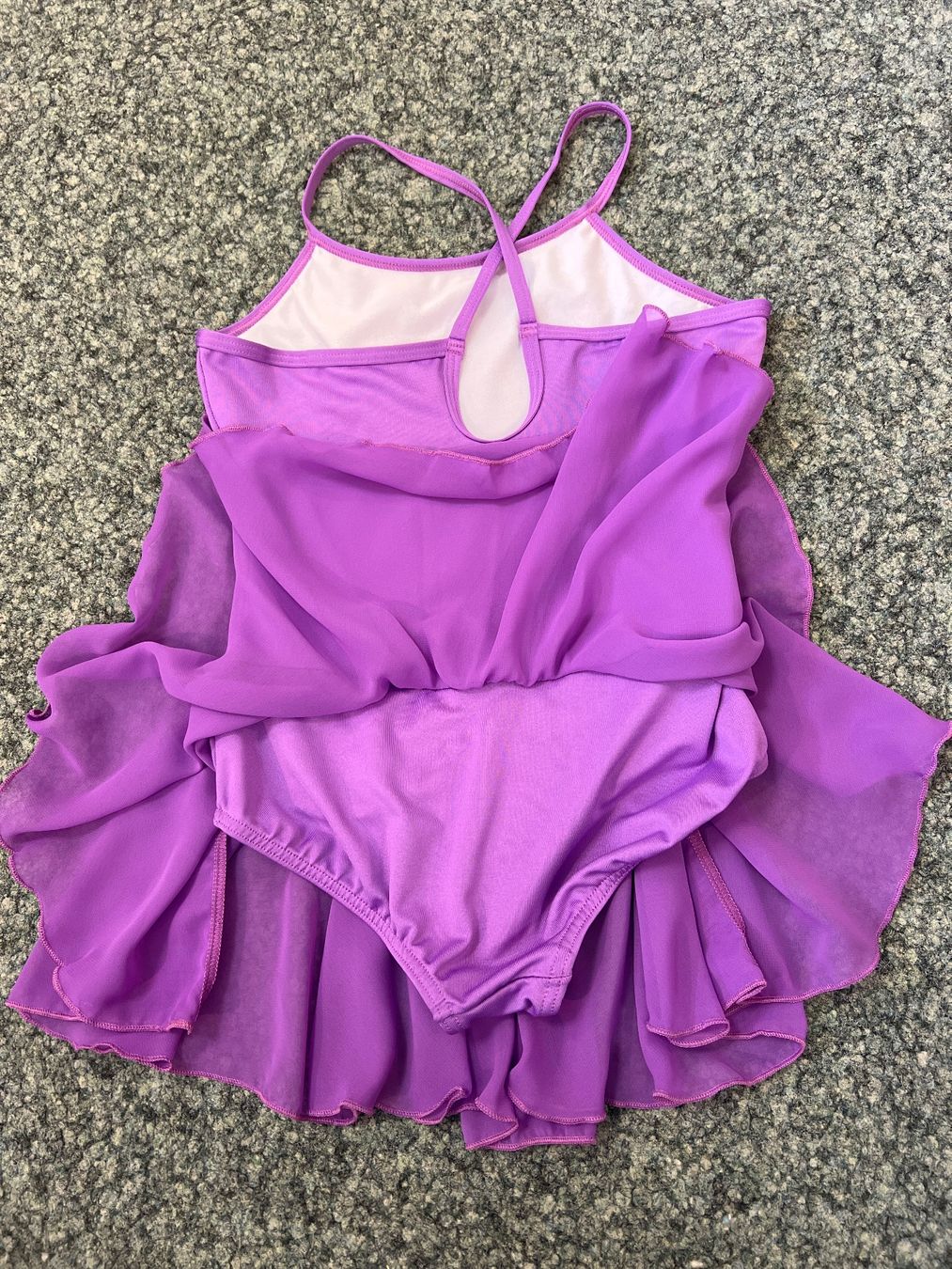 Vestiti & Gonne: Ballettkleid 12J lila mit Jäcklein – Usato da Oberglatt ZH venduto da ble_75jw 3