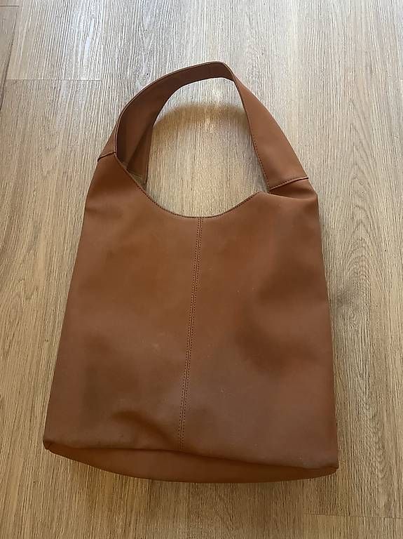 Sacs femmes: Tasche – D'occasion à Utzenstorf par lali7