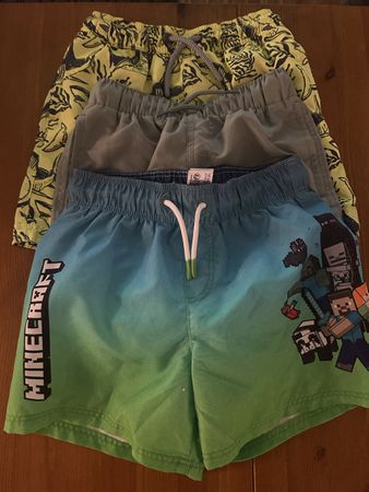 Badeshorts für Jungen 3 Stück 116-122