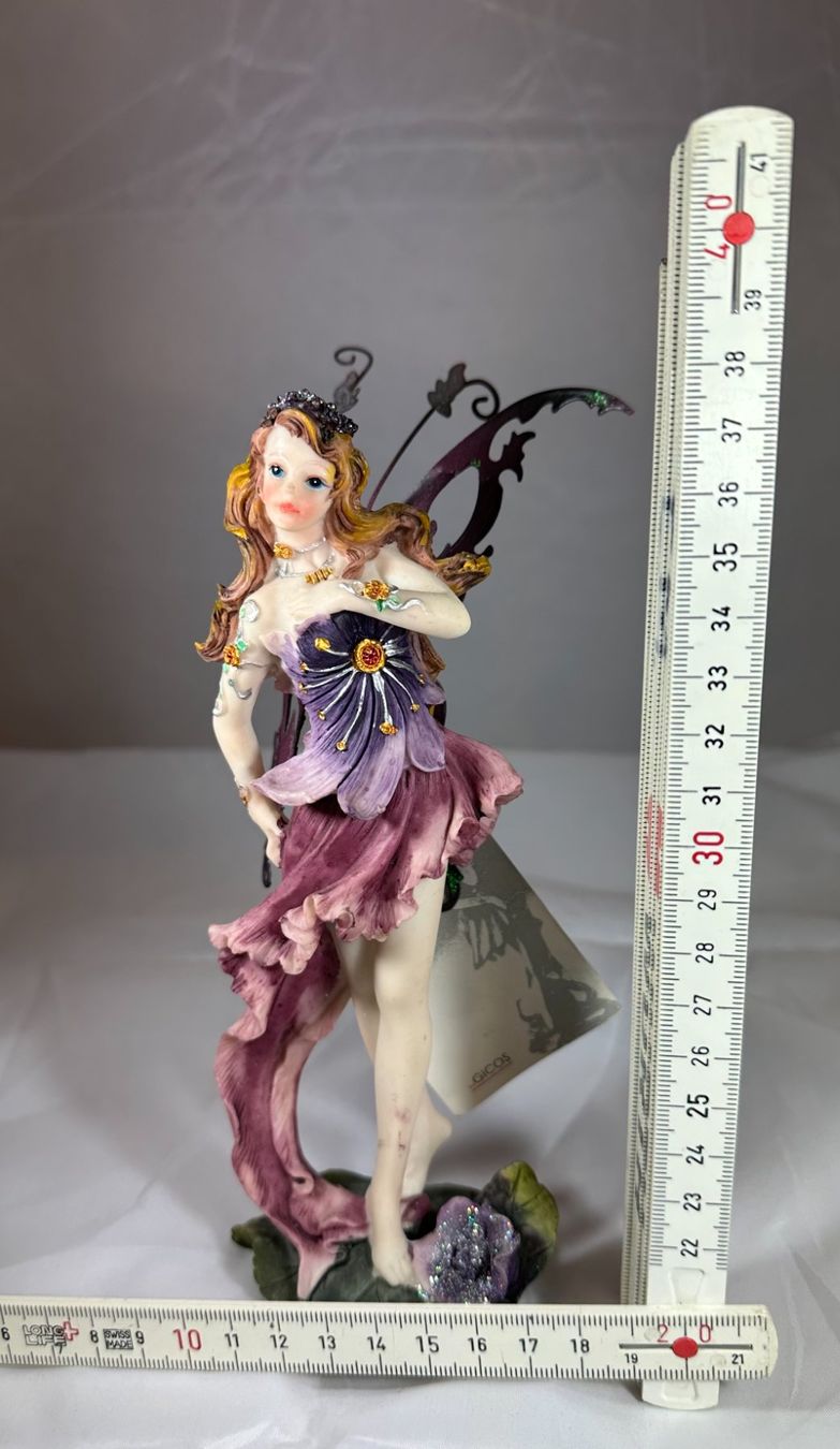 Figuren: Statuetta da collezione Fata, con etichetta originale. – Gebraucht aus S. Antonino von day_dxs7 4