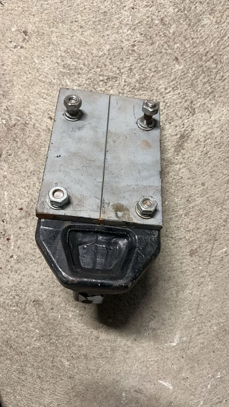 Ganci per rimorchio: Anhängerkupplung – Usato da Bilten venduto da Porsche037 3