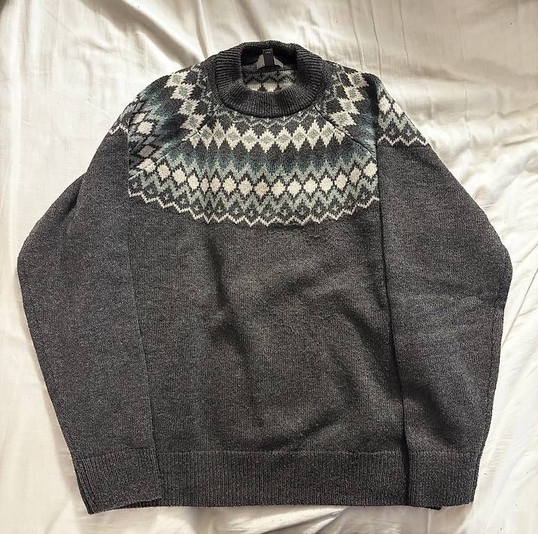 Maglioni & Felpe: H&M Sweater – Usato da Sursee venduto da cheffe05