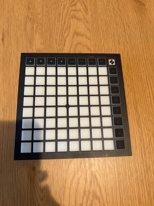 Novation Musikinstrumente: Novation Launchpad – Gebraucht aus Heimberg von bia_k5yb