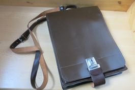 Ledertasche zum Umhängen