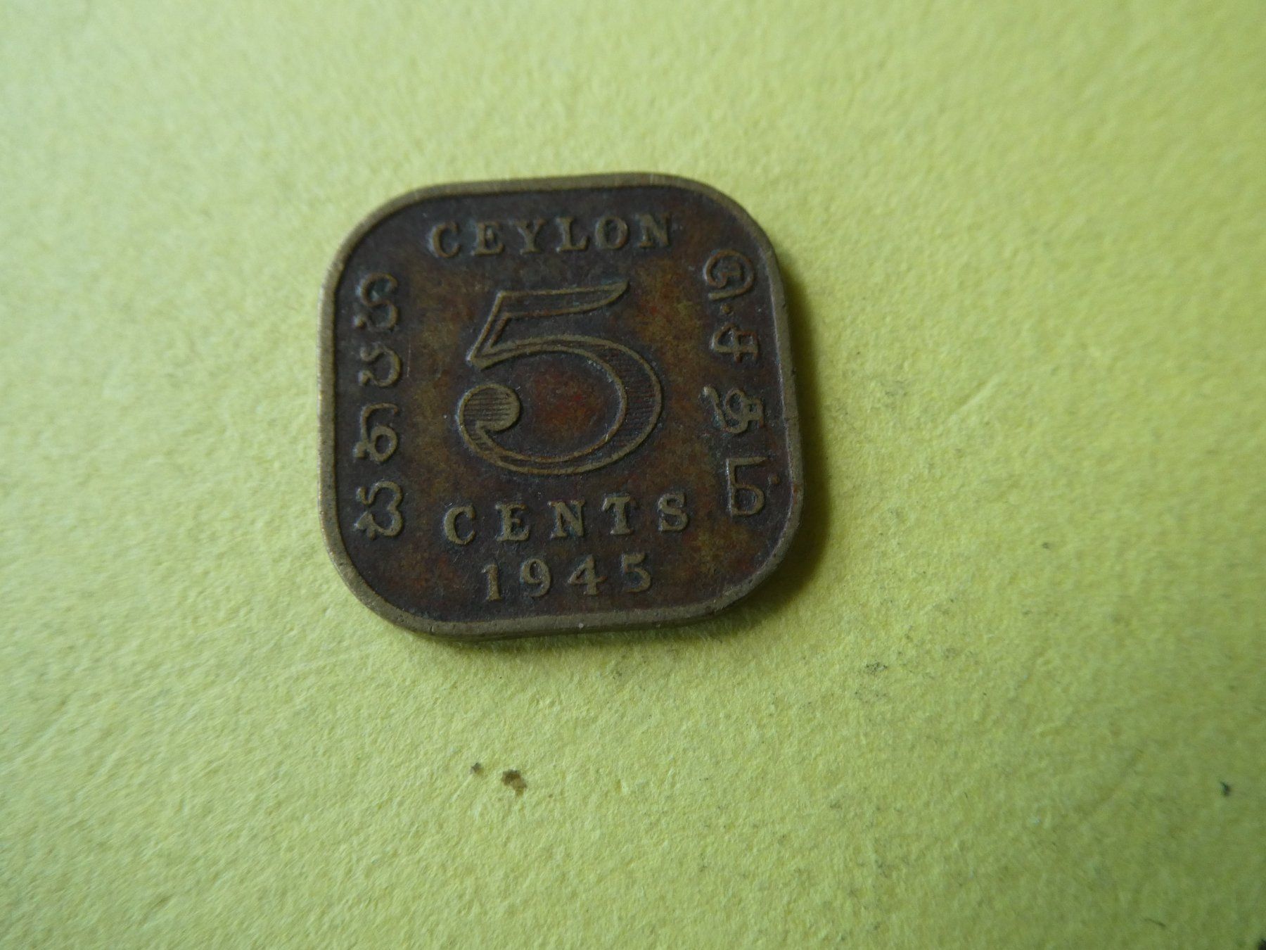 Tutti le monete: Ceylon 1945, 5 Cents – Usato da Hinterforst venduto da Rohusri