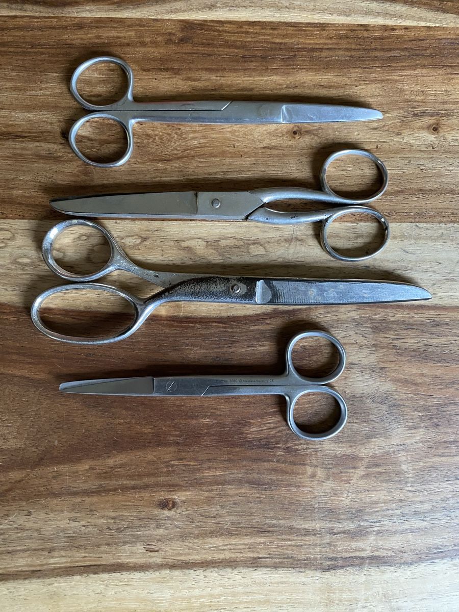 Tutti gli attrezzi: Vintage Scheren Set, 4 Stück – Usato da Thörishaus venduto da luc_nsv9