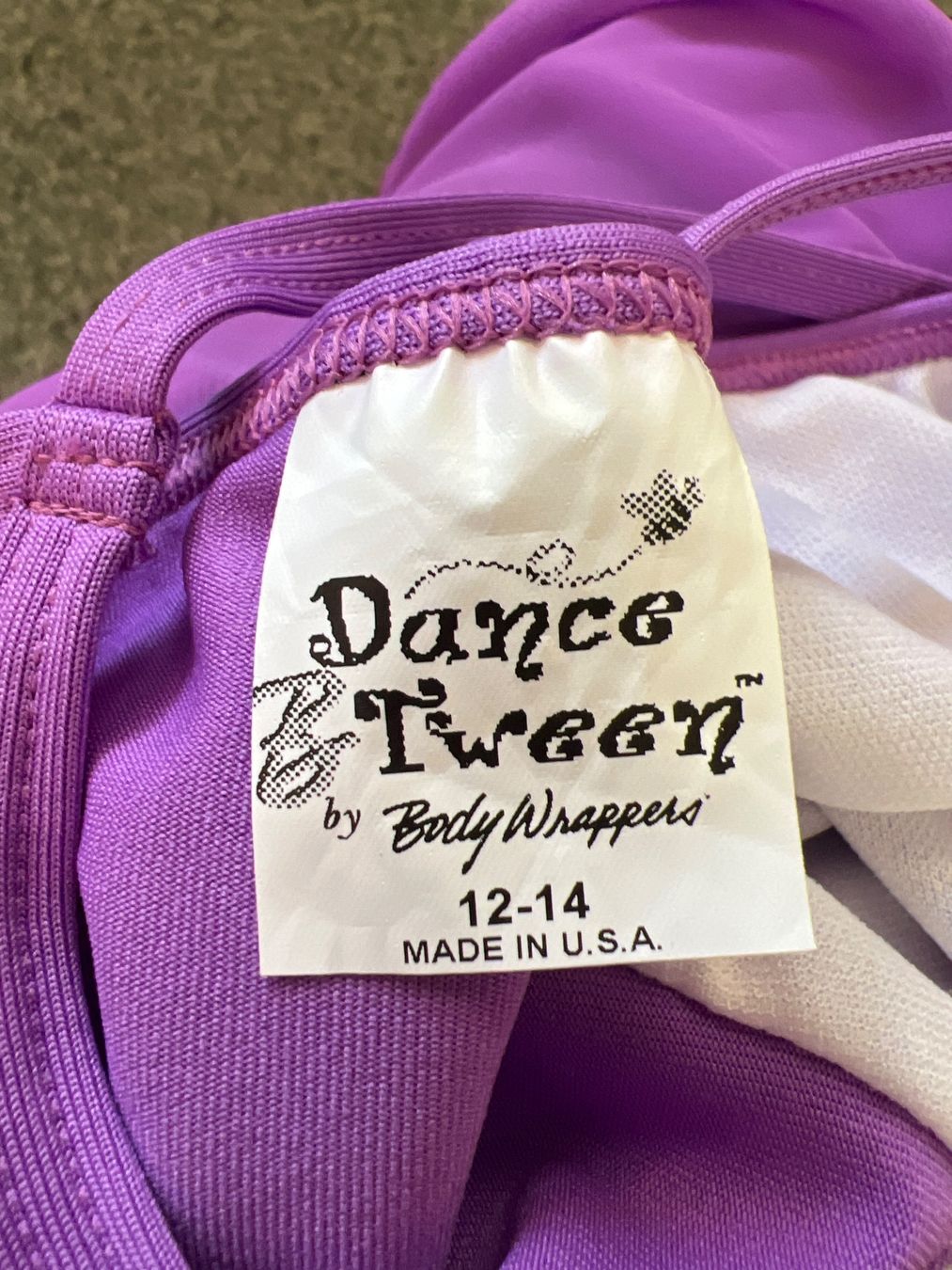 Vestiti & Gonne: Ballettkleid 12J lila mit Jäcklein – Usato da Oberglatt ZH venduto da ble_75jw 4