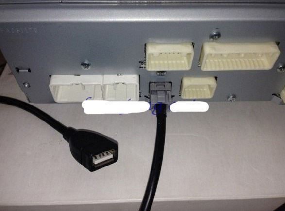 Lettore multimediale & Streamer: Toyota Mazda CD Spieler USB Adapter Kabe – Nuovo e nell'imballaggio originale da Unterägeri venduto da RmOnline 4